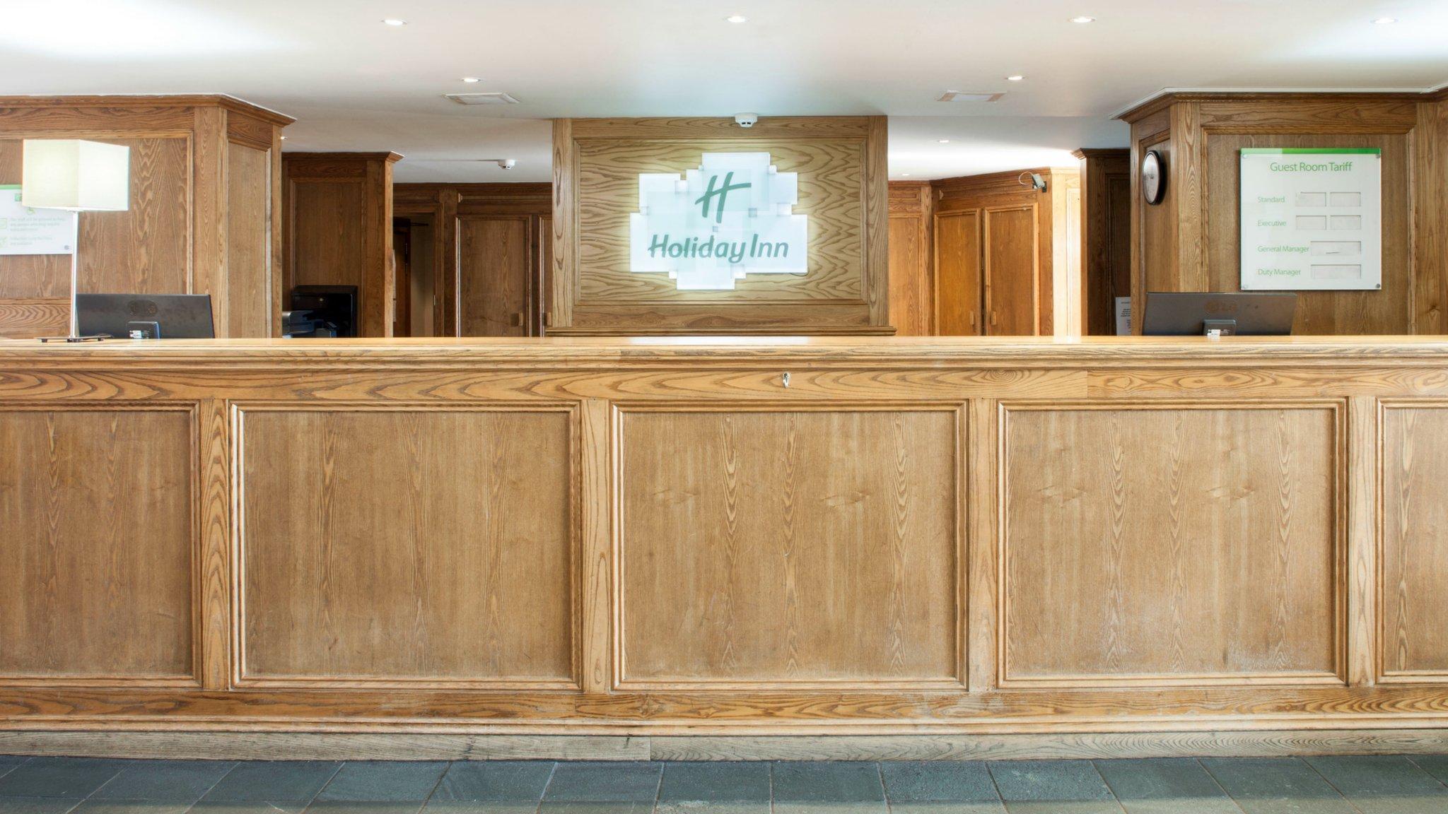 Holiday Inn Swindon By Ihg Exterior foto
