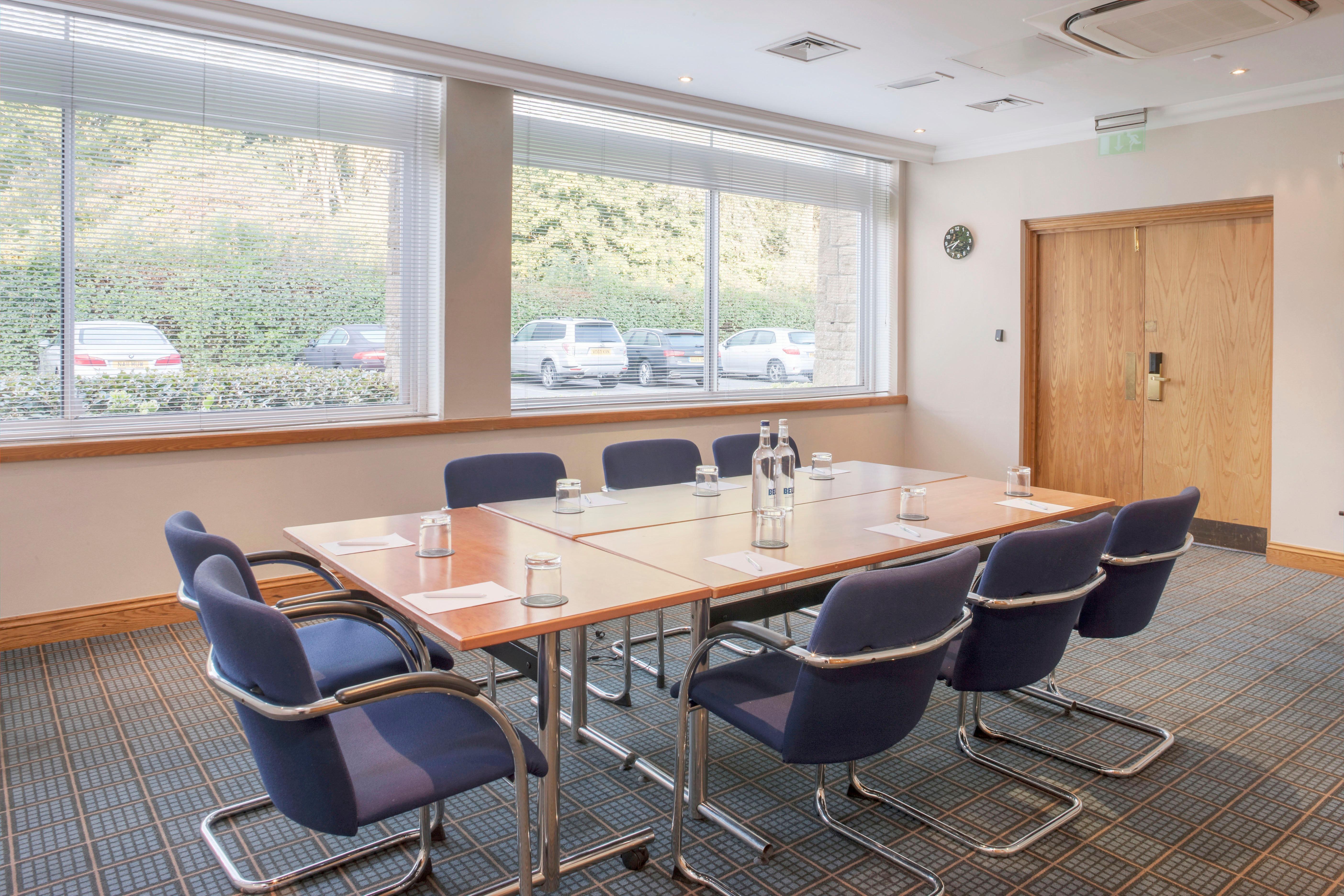 Holiday Inn Swindon By Ihg Exterior foto